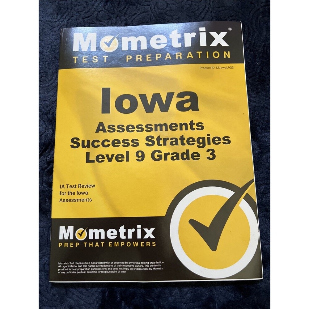 Iowa Assessments Success Strategies Level 9 Grade 3 Study Guide: IA Test - GOOD
